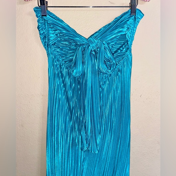 NWOT SHEIN Chiquease Strapless Turquoise Pleated Dress - Picture 8 of 13